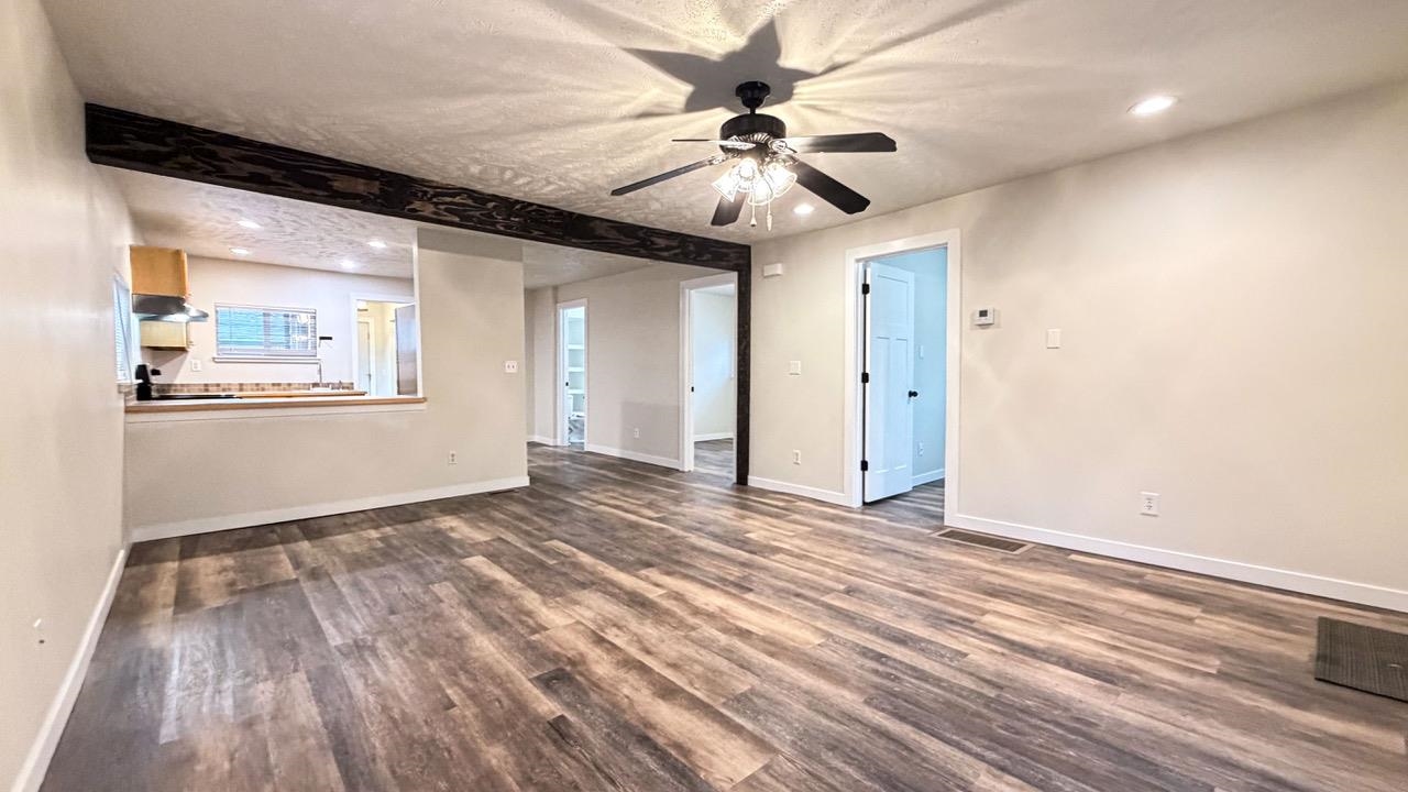 41 East Rockwell Avenue Spokane, WA 99207 - Photo 5 of 23