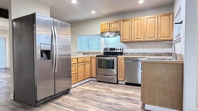 $264,900 | 41 East Rockwell Avenue, Spokane, WA 99207