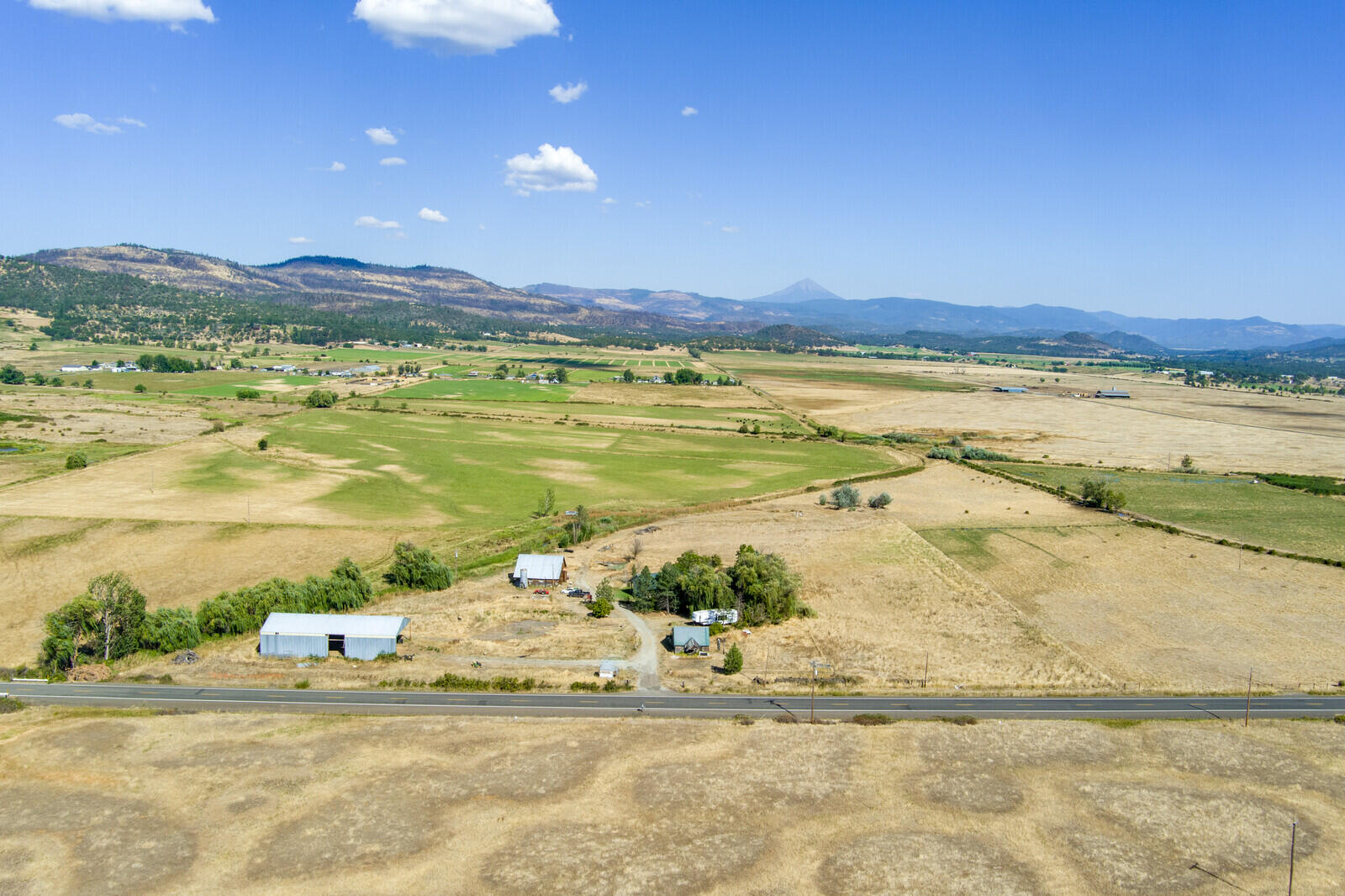1840 Reese Creek Road Eagle Point, OR 97524 - Photo 2 of 28 1840 Reese Creek (4)
