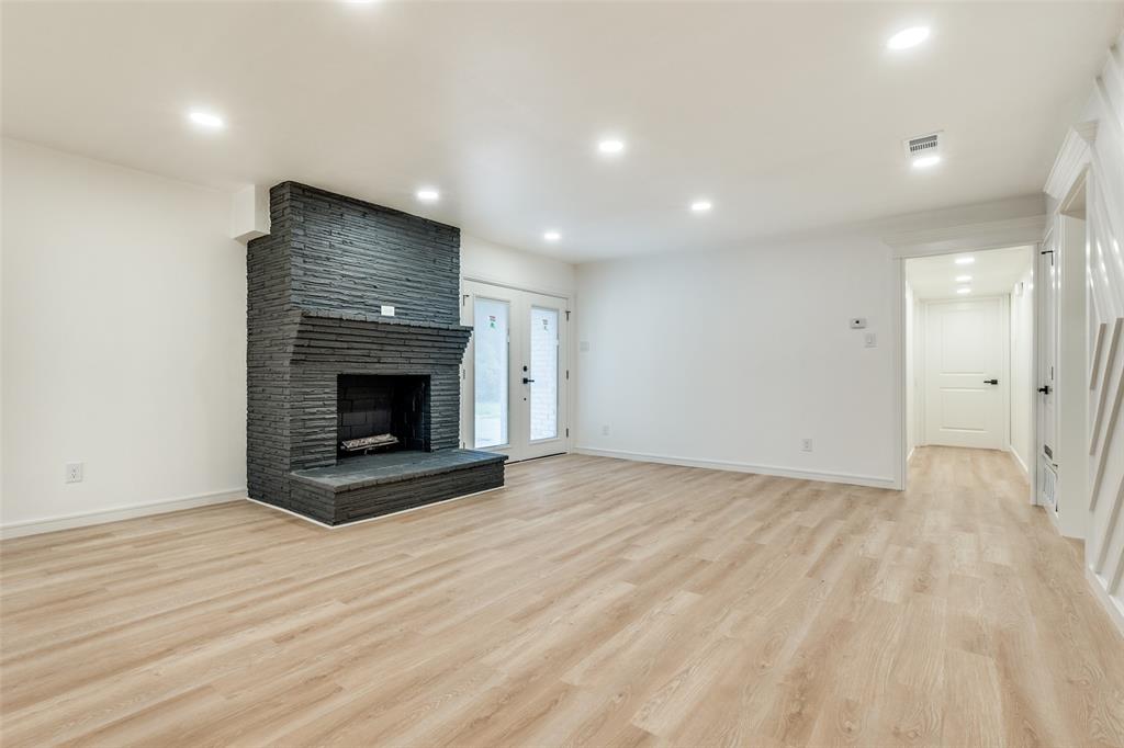 5323 Blaney Way Dallas, TX 75227 - Photo 18 of 36