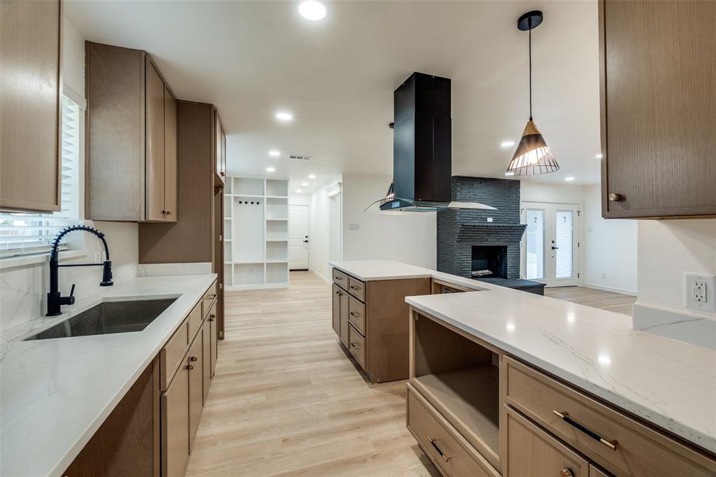 5323 Blaney Way Dallas, TX 75227 - Photo 22 of 36