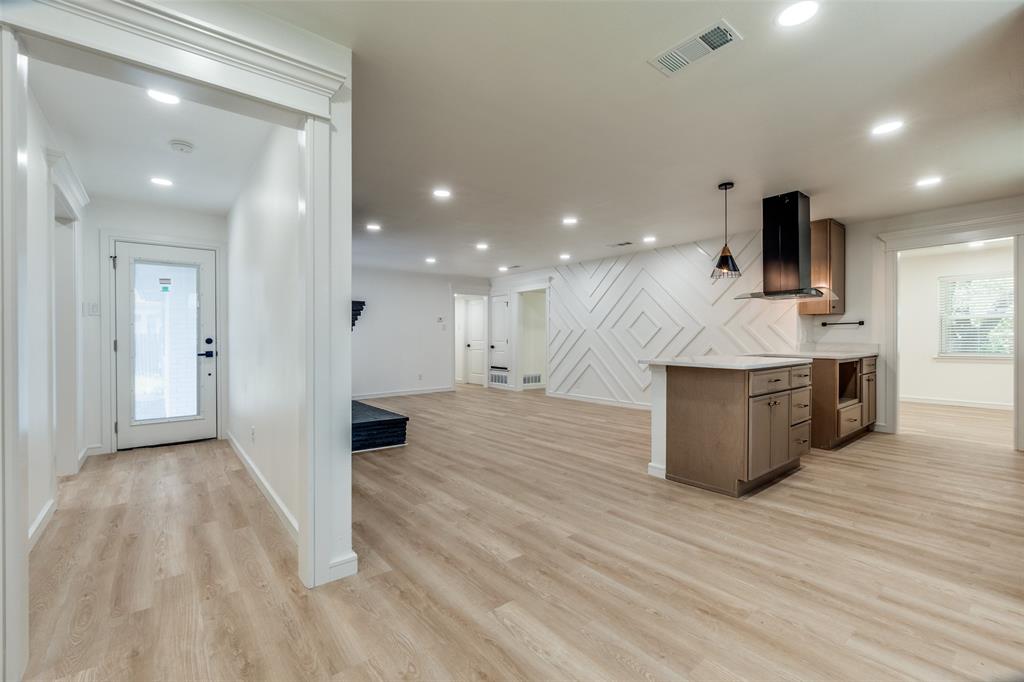 5323 Blaney Way Dallas, TX 75227 - Photo 25 of 36