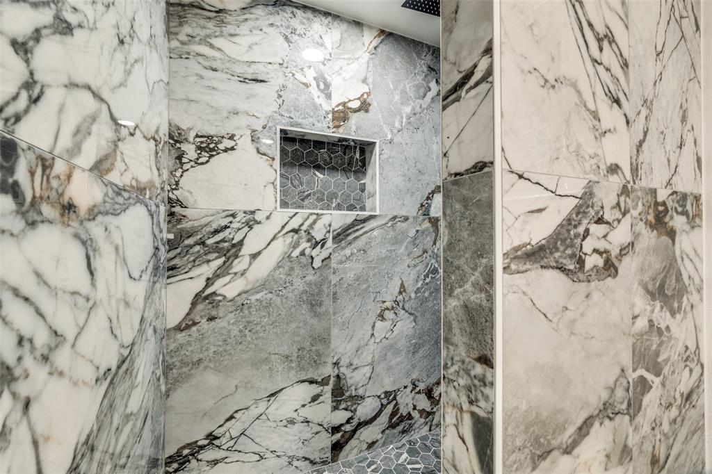 5323 Blaney Way Dallas, TX 75227 - Photo 30 of 36