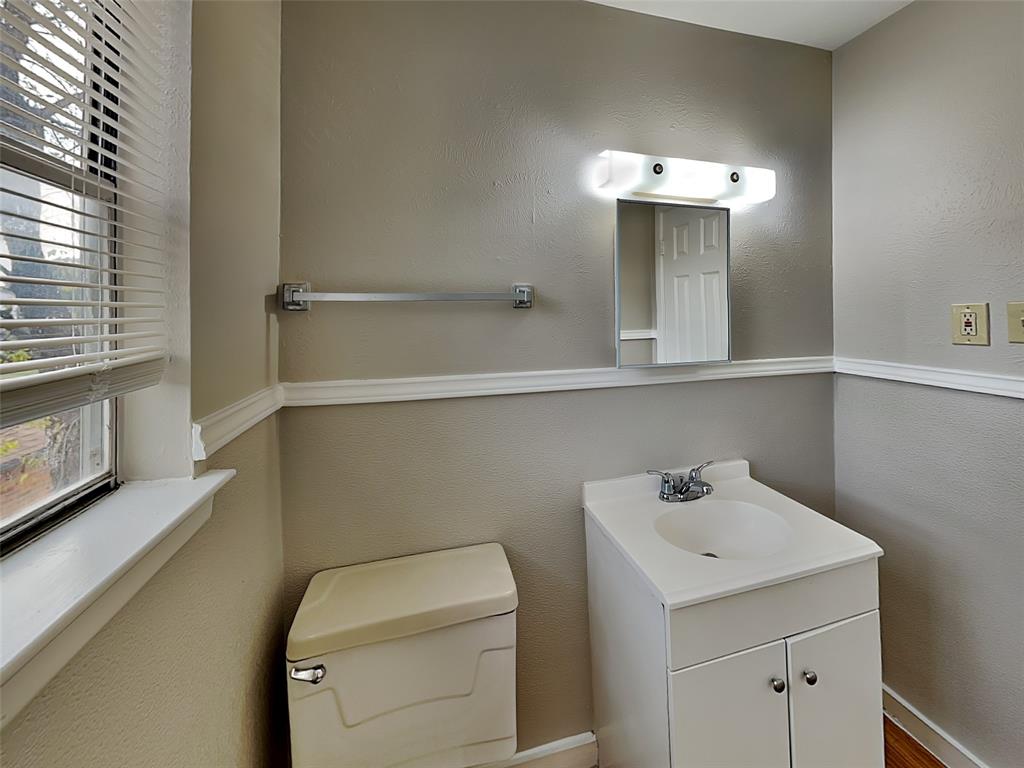 329 Deer Creek Road Everman, TX 76140 - Photo 9 of 19