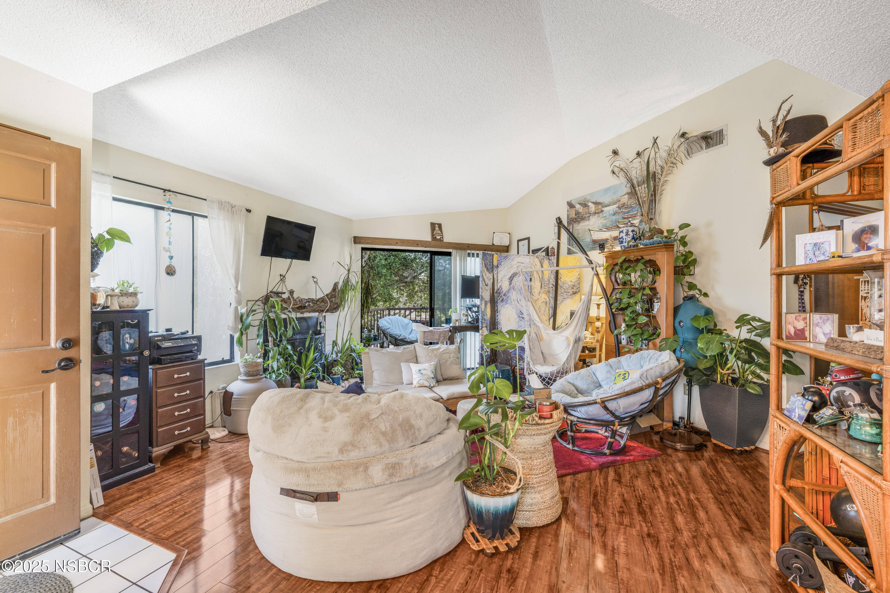 23 Village Cir Drive Lompoc, CA 93436 - Photo 4 of 16 a living room with furniture and flowers