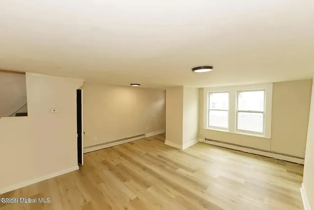 $1,700 | 59 Bradford Street, Albany, NY 12206