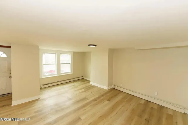 $1,700 | 59 Bradford Street, Albany, NY 12206