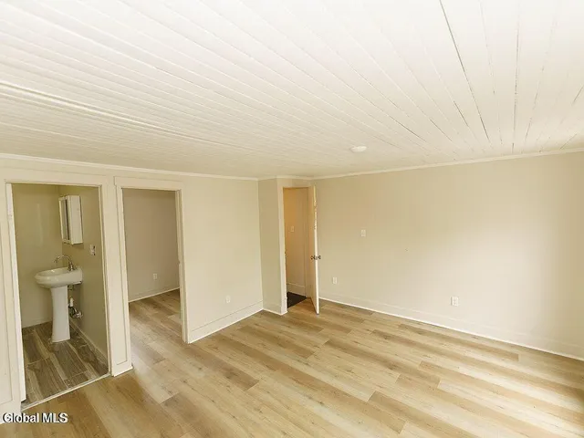 $1,700 | 59 Bradford Street, Albany, NY 12206