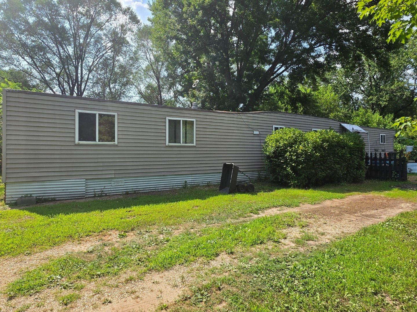 W24752 Cox Road Trempealeau, WI 54661 - Photo 2 of 25 Gallery Image 2