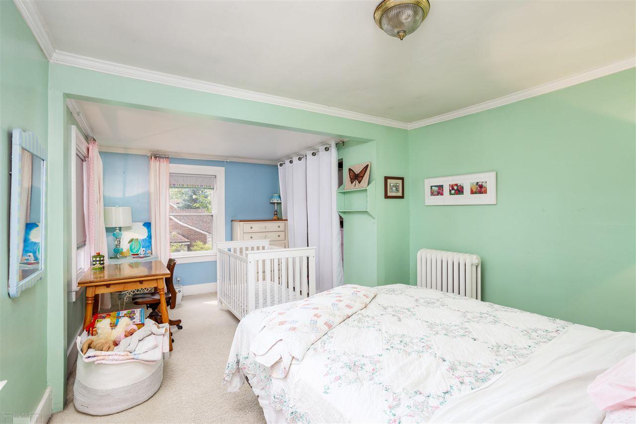 1817 Hawthorne Road Grosse Pointe Woods, MI 48236 - Photo 19 of 42