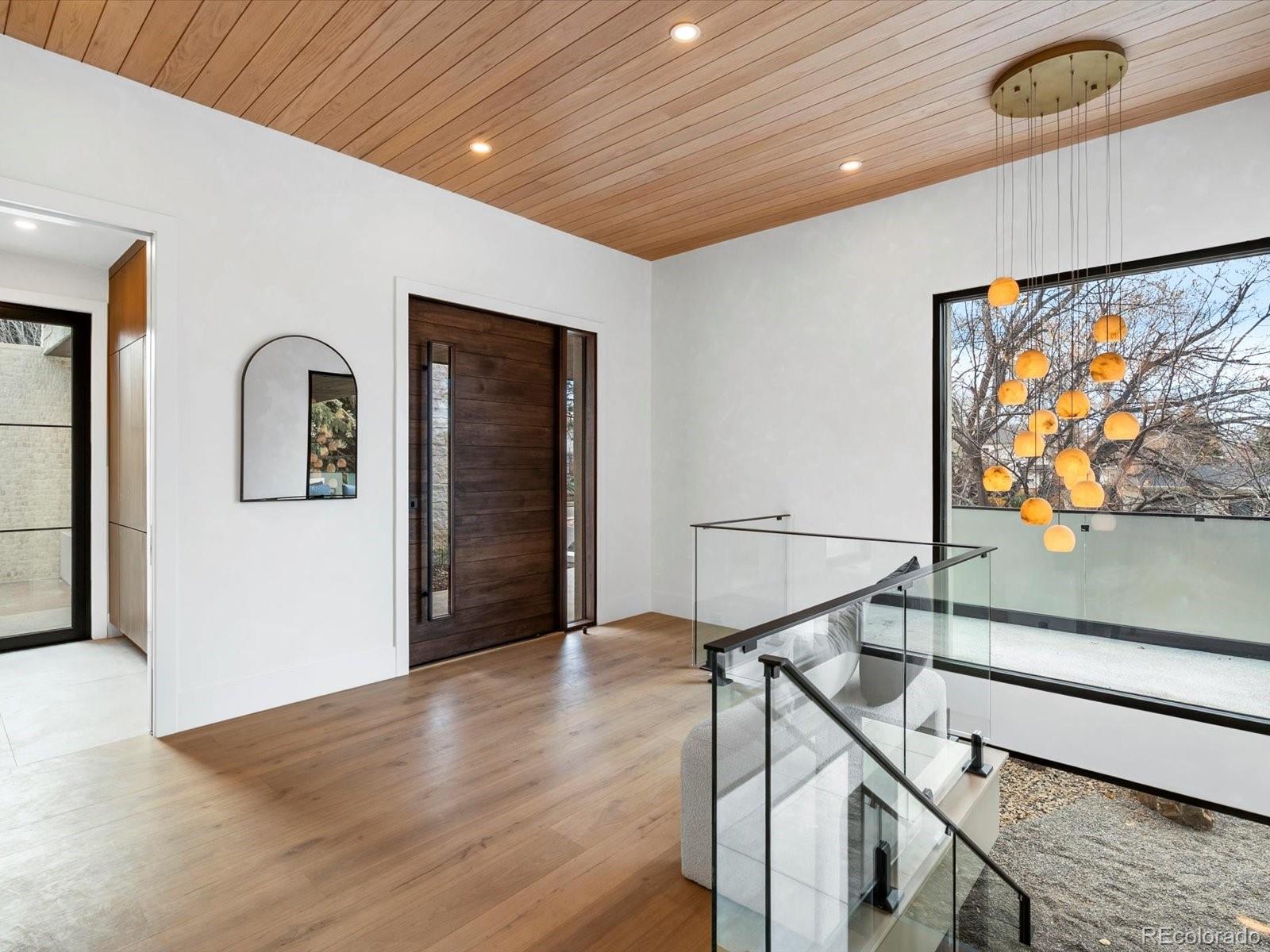 950 South Steele Street Denver, CO 80209 - Photo 5 of 39 a view of an entryway