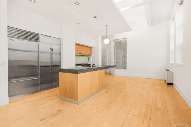 $2,099,900 | 55 Berry Street, Unit 4F | Williamsburg