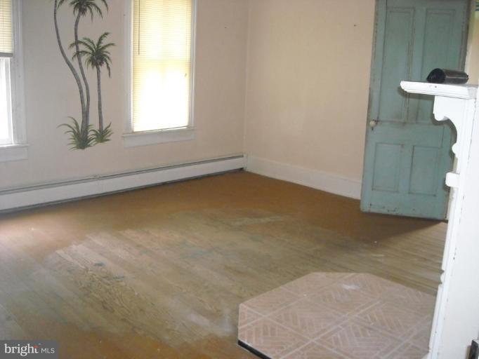 115 Maple Avenue Goldsboro, MD 21636 - Photo 10 of 12 Dining Room #2