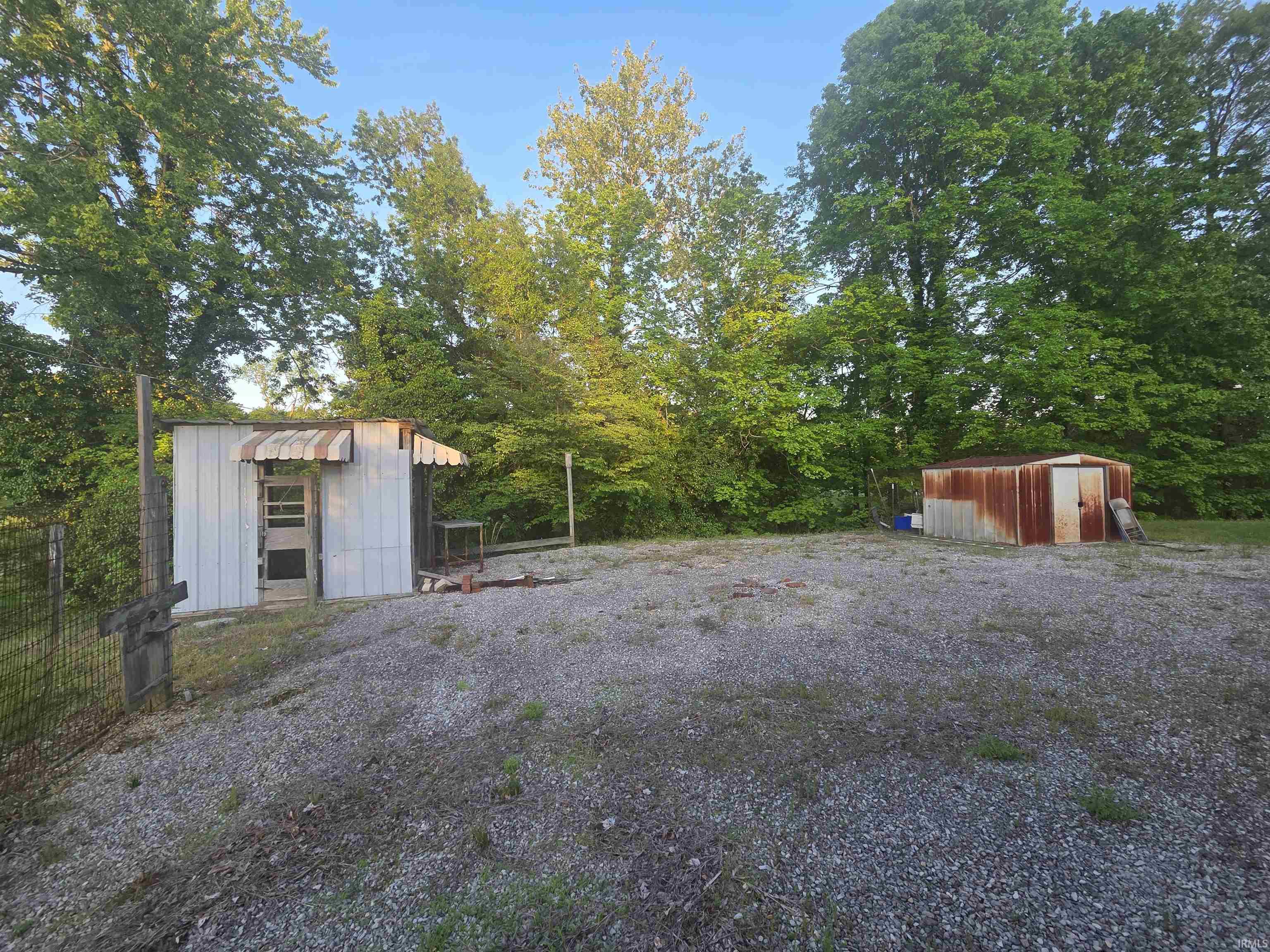 1888 South Pelzer Road Boonville, IN 47601 - Photo 4 of 15
