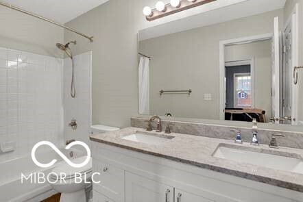 3593 Inverness Boulevard Carmel, IN 46032 - Photo 9 of 12