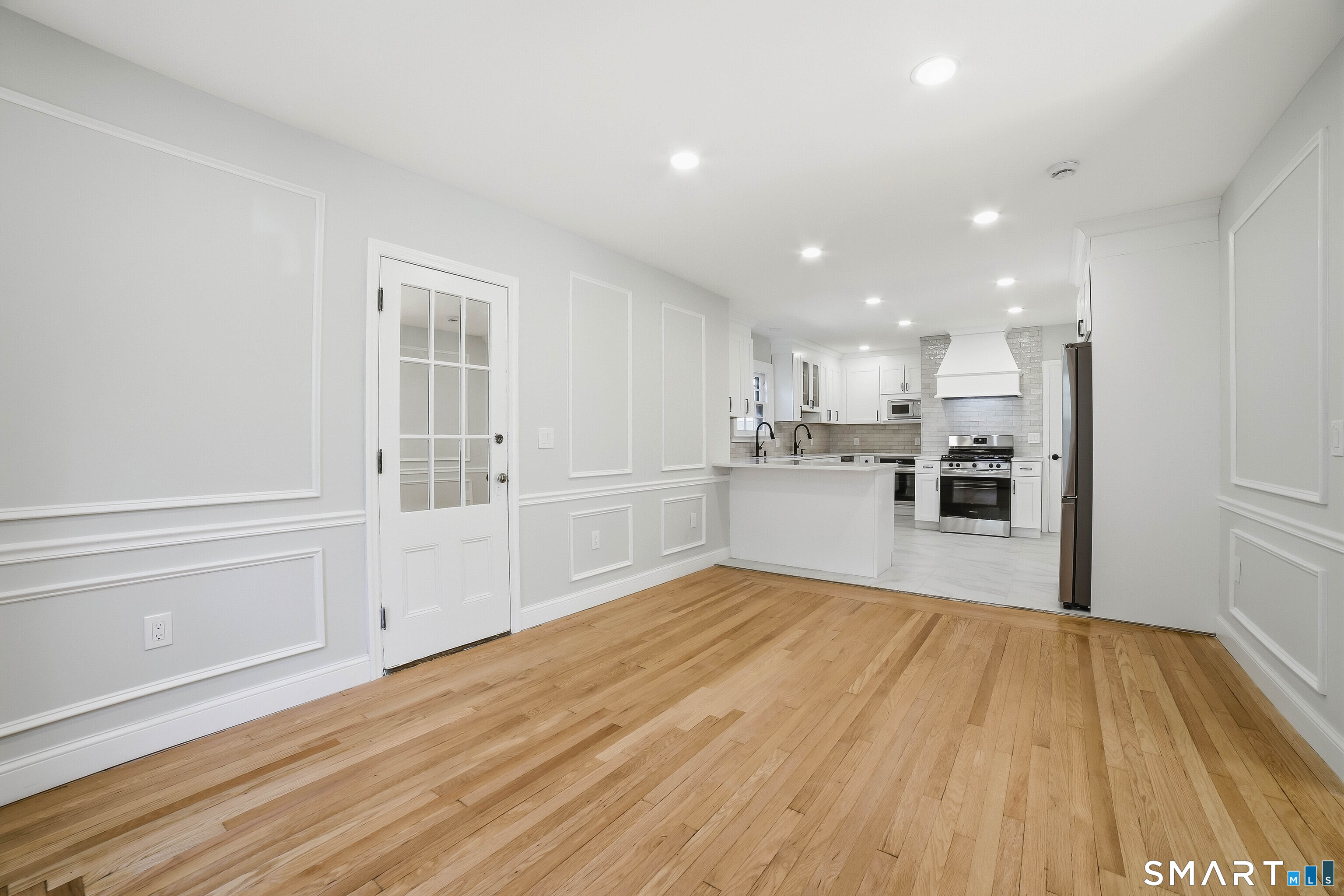 210 Colony Road New Haven, CT 06511 - Photo 9 of 36