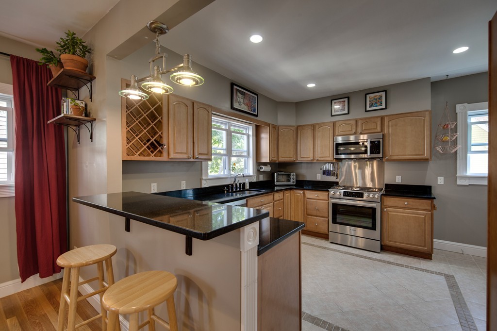 121 Highland Road, Unit 2 Somerville, MA 02144 - Photo 1 of 13 Gallery Image 1