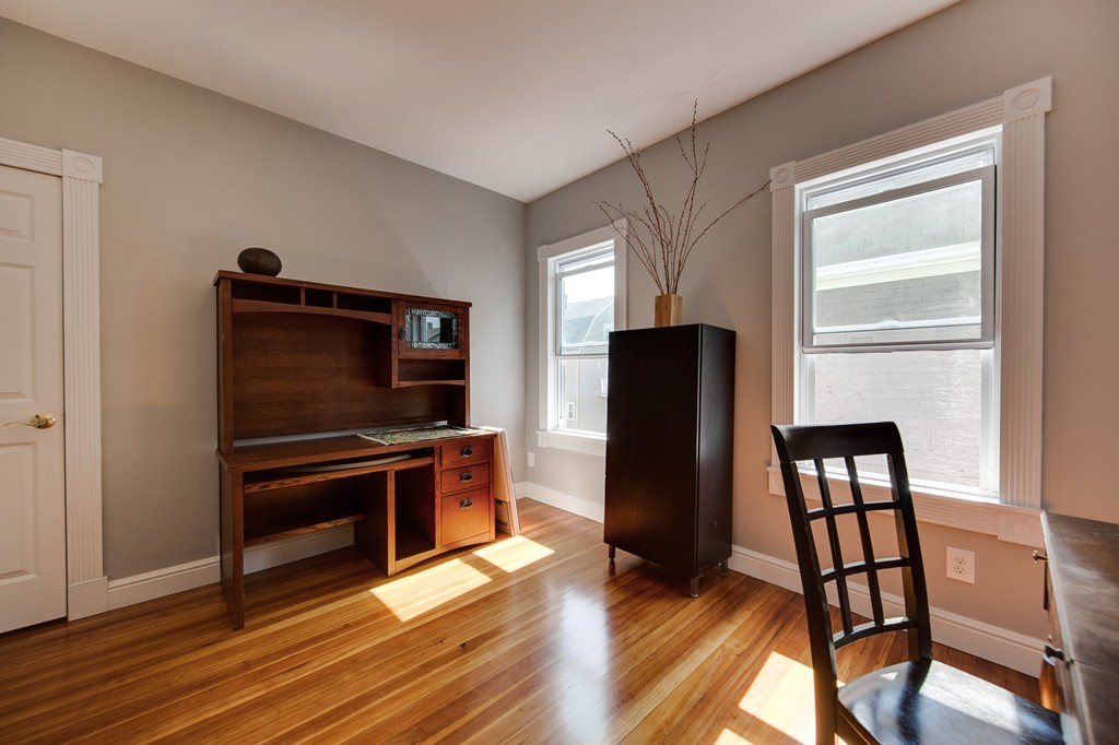 121 Highland Road, Unit 2 Somerville, MA 02144 - Photo 10 of 13 Gallery Image 10