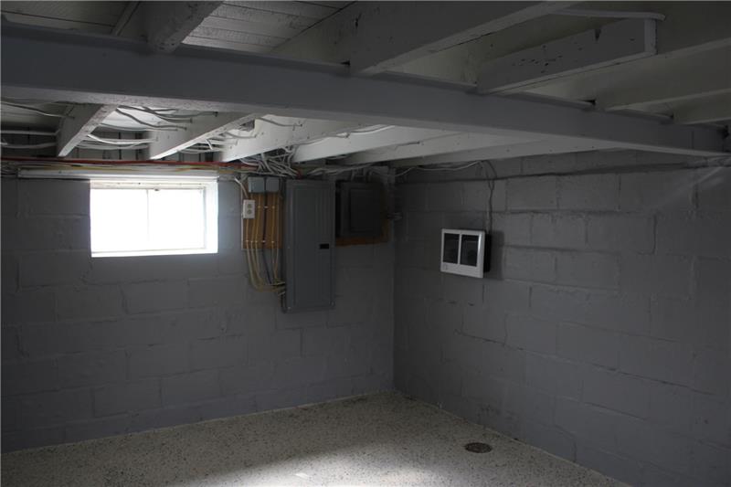 203 Ceylon Road Carmichaels, PA 15320 - Photo 19 of 24 Gallery Image 19