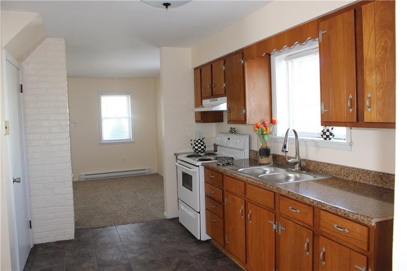 203 Ceylon Road Carmichaels, PA 15320 - Photo 5 of 24 Gallery Image 5