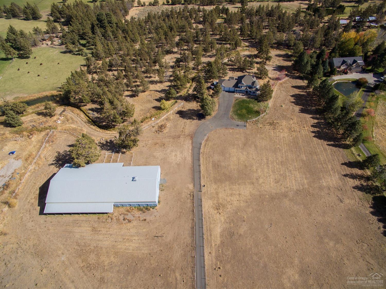 63070 Cole Road Bend, OR 97701 - Photo 20 of 24 Additional Photo