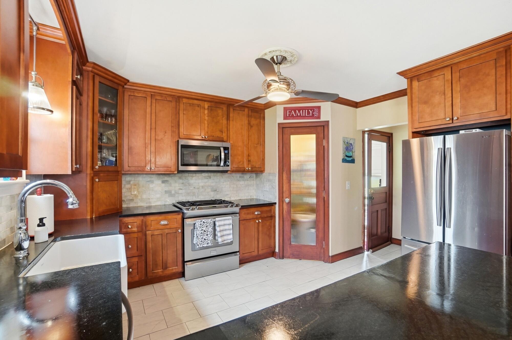 5011 Smothers Road Westerville, OH 43081 - Photo 20 of 81 Beautiful Kitchen!