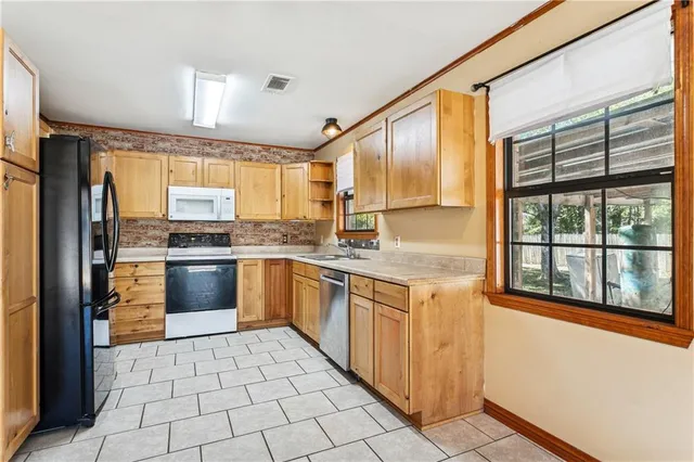 $180,000 | 61555 Highway 434, Lacombe, LA 70445