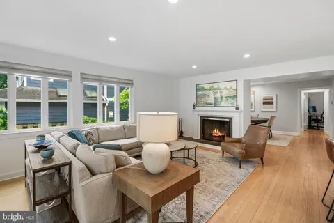 $1,729,000 | 7301 Summit Avenue, Chevy Chase, MD 20815