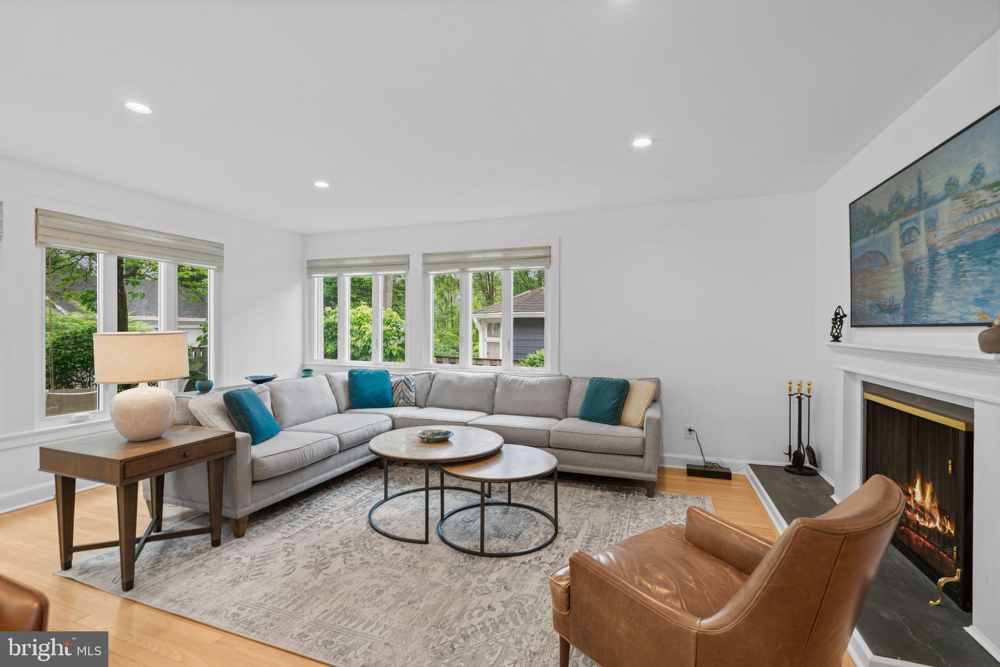 7301 Summit Avenue Chevy Chase, MD 20815 - Photo 17 of 59