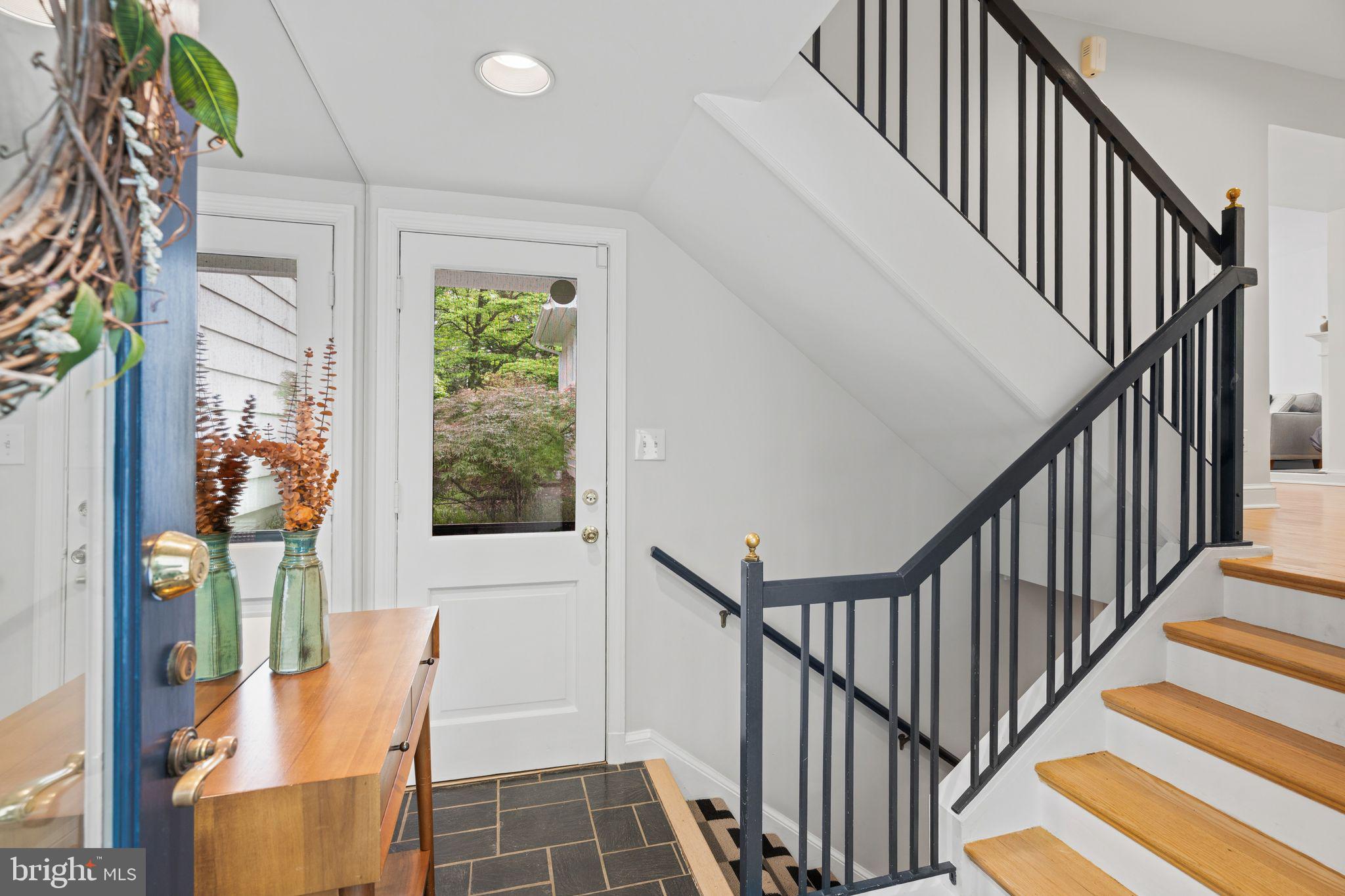 7301 Summit Avenue Chevy Chase, MD 20815 - Photo 3 of 59
