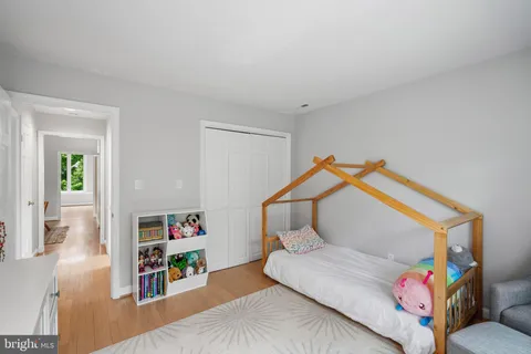 $1,729,000 | 7301 Summit Avenue, Chevy Chase, MD 20815