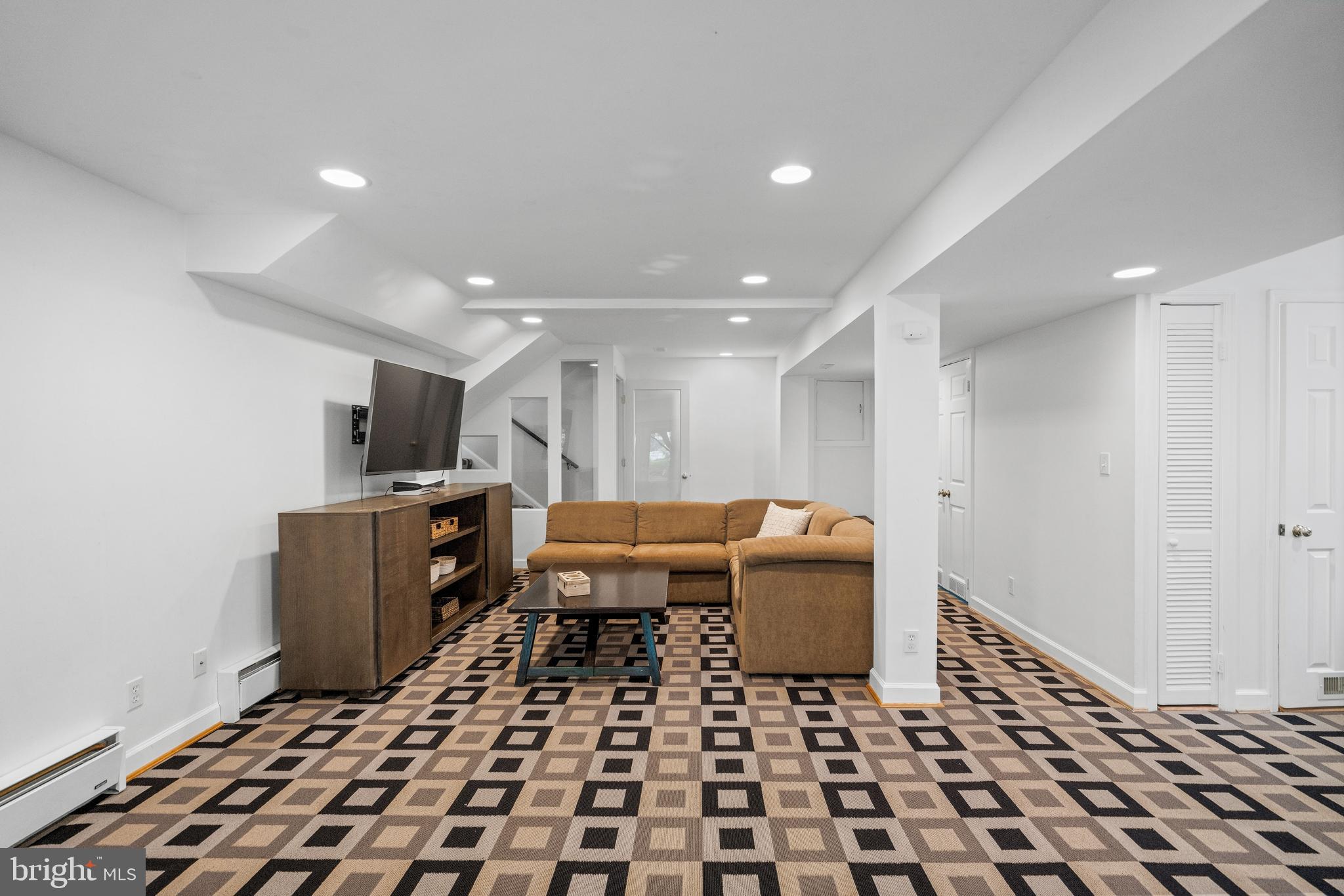 7301 Summit Avenue Chevy Chase, MD 20815 - Photo 44 of 59