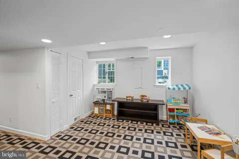 $1,729,000 | 7301 Summit Avenue, Chevy Chase, MD 20815