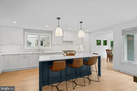 $1,729,000 | 7301 Summit Avenue, Chevy Chase, MD 20815