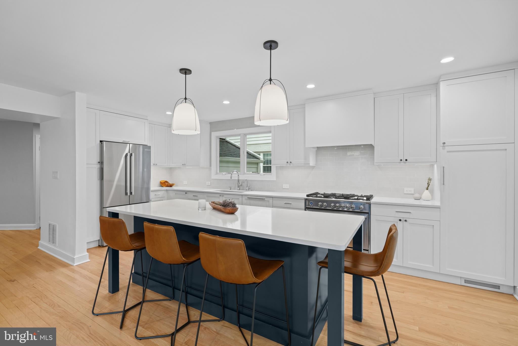 7301 Summit Avenue Chevy Chase, MD 20815 - Photo 10 of 59