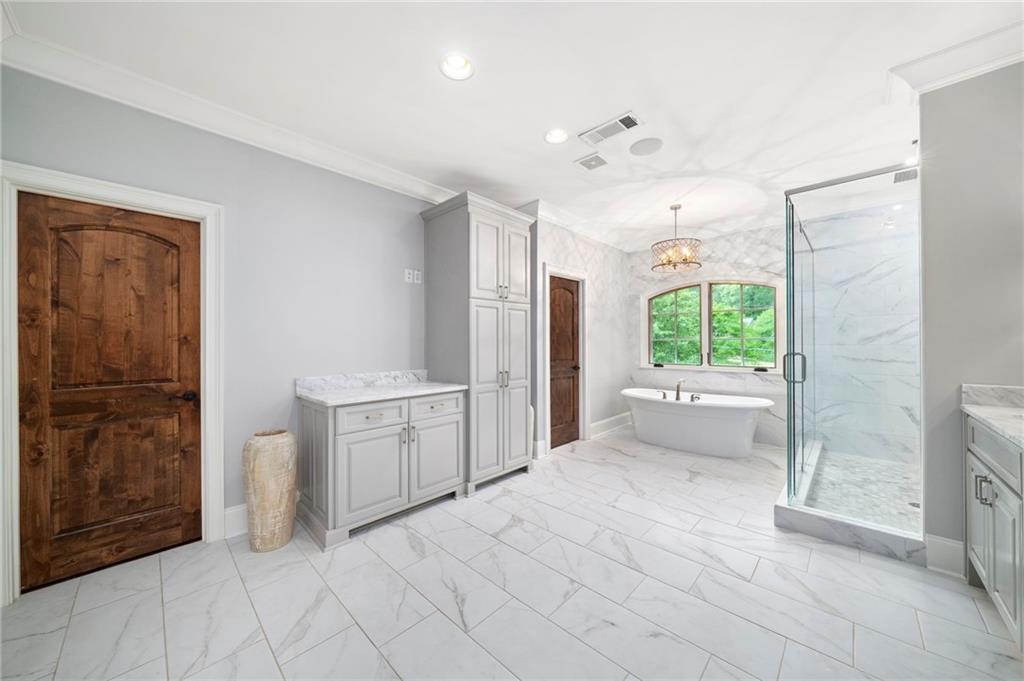 6321 Hunting Creek Road Northeast Sandy Springs, GA 30328 - Photo 38 of 70