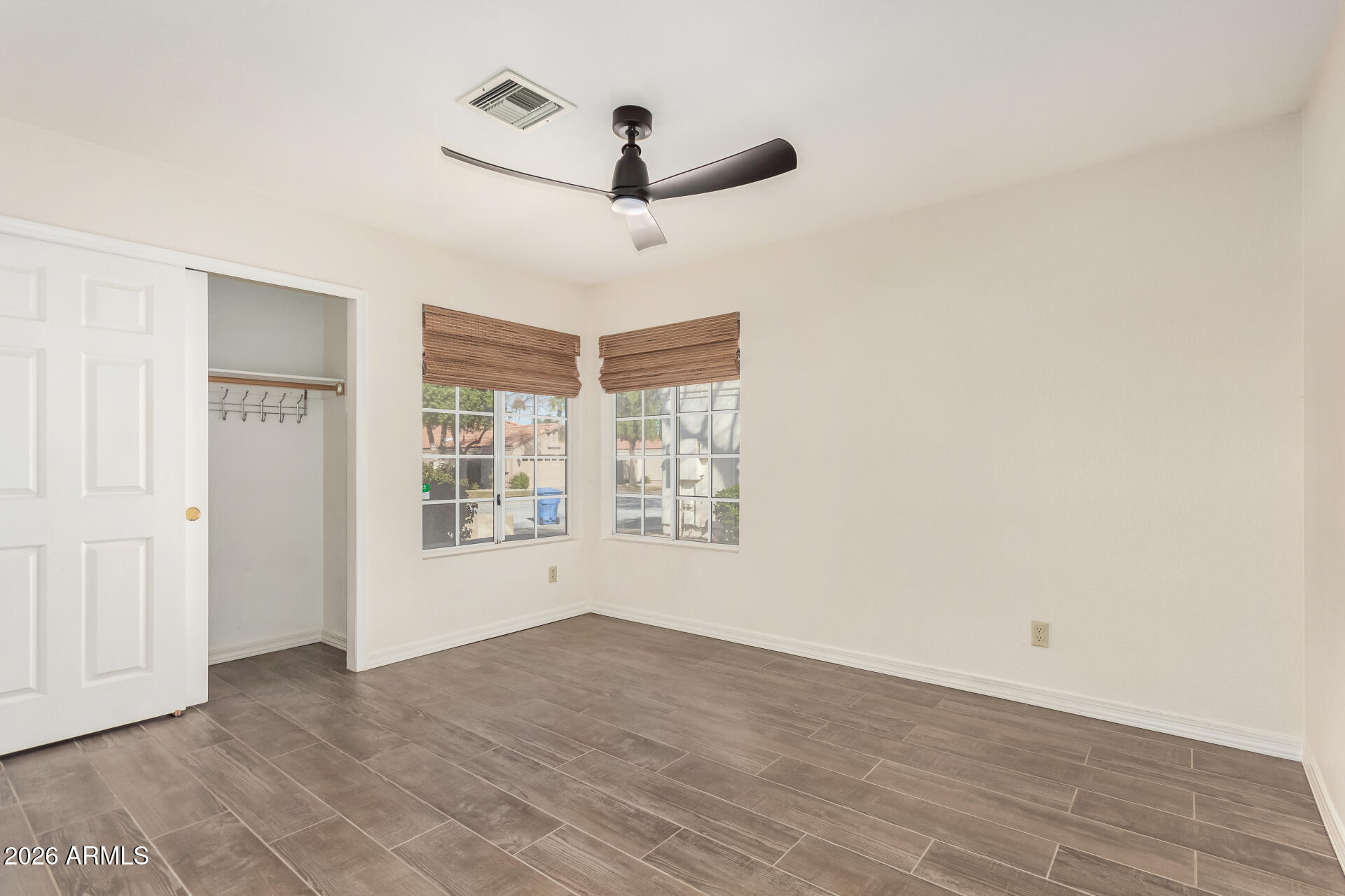 4109 East Mercer Lane Phoenix, AZ 85028 - Photo 28 of 37 Other bedroom