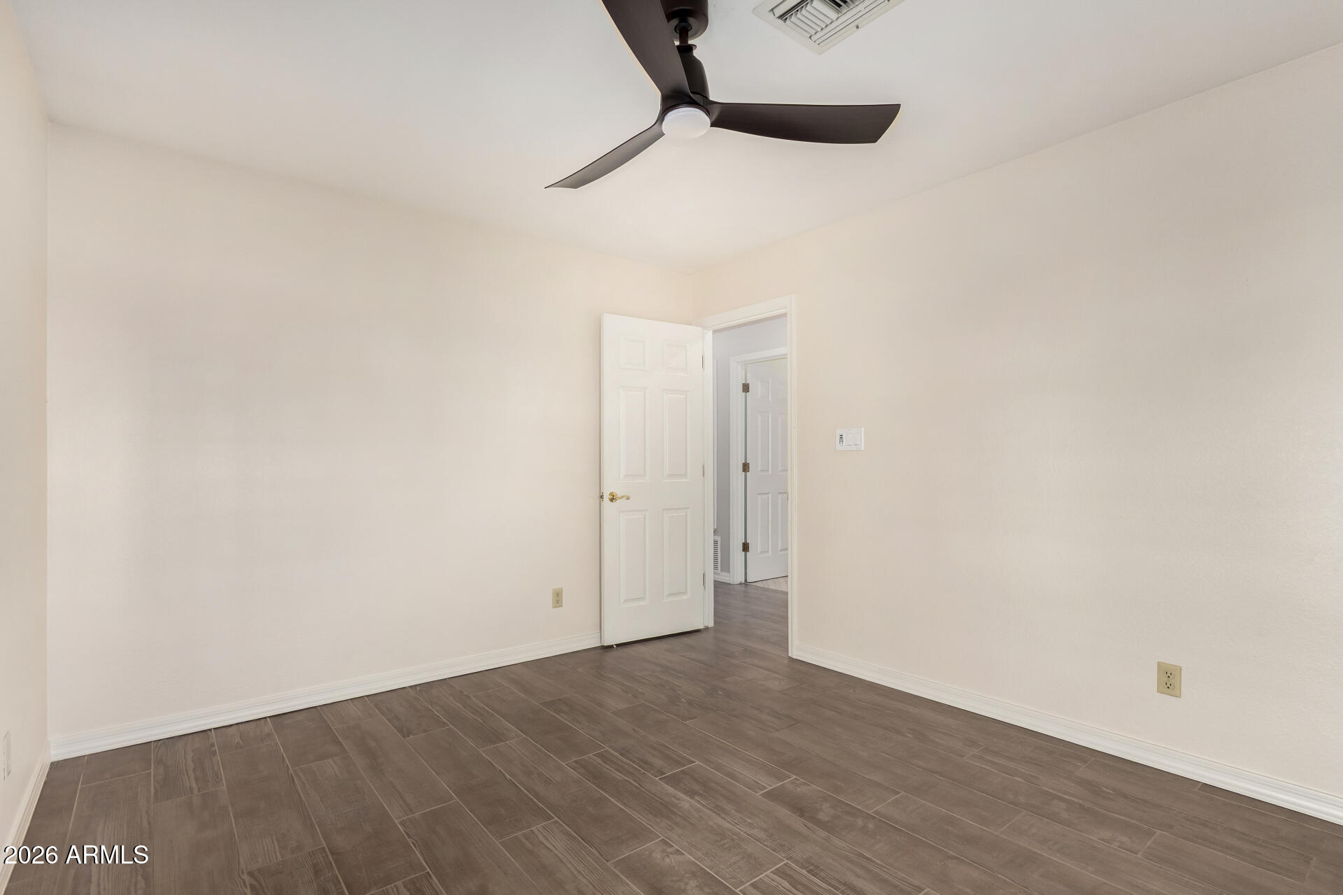 4109 East Mercer Lane Phoenix, AZ 85028 - Photo 29 of 37 Other bedroom