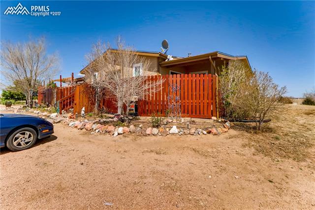17550 Max Road Peyton, CO 80831 - Photo 3 of 22 Gallery Image 3