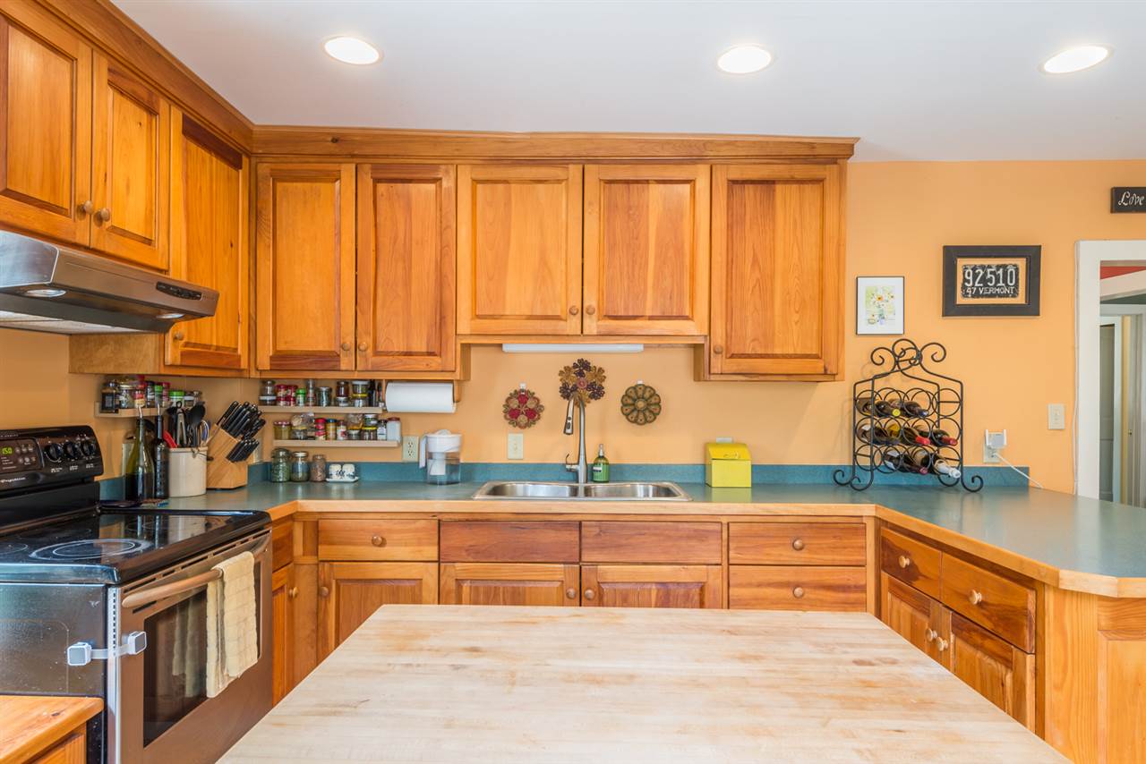 2212 North Williston Road Williston, VT 05495 - Photo 6 of 40 Gallery Image 6