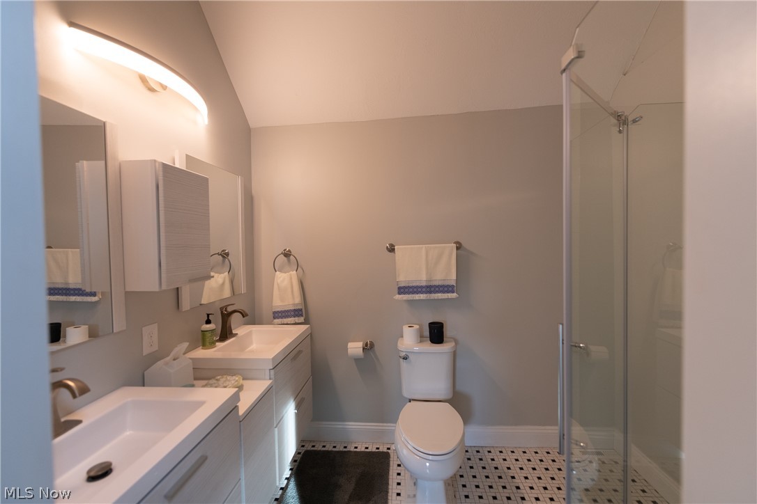 7413 Rutledge Avenue Cleveland, OH 44102 - Photo 17 of 35 Gallery Image 17