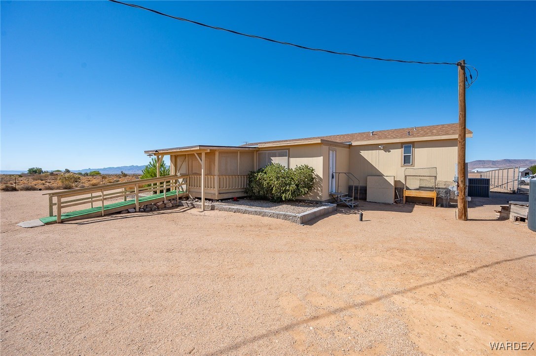4874 Davis Road Golden Valley, AZ 86413 - Photo 11 of 72 Back of Structure