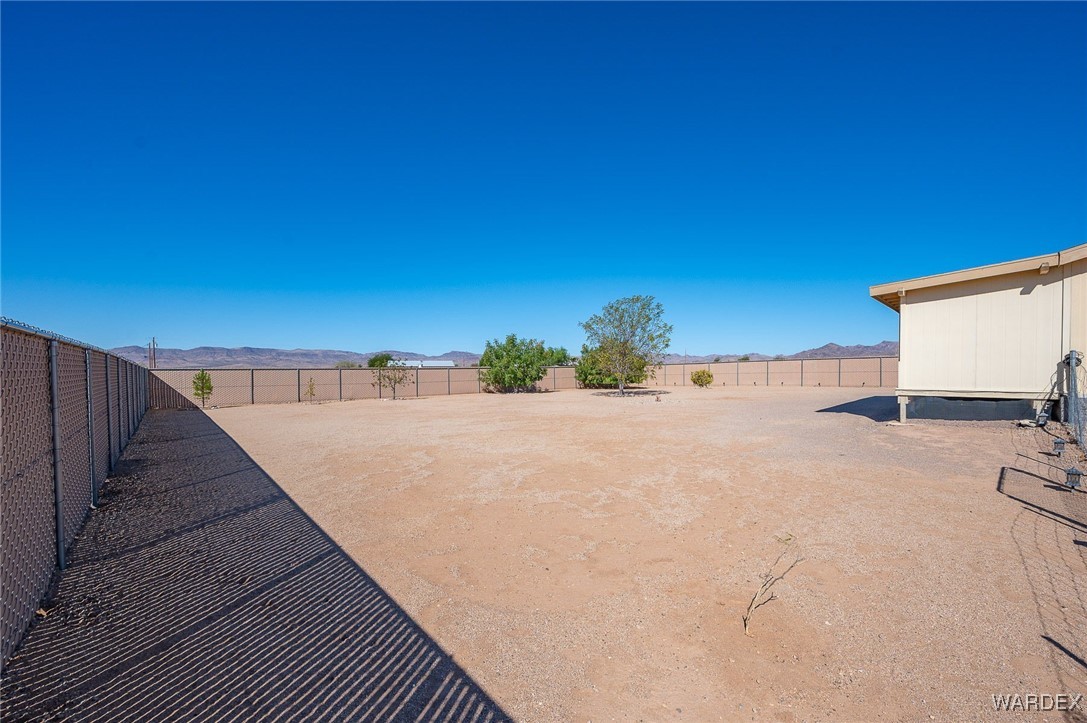 4874 Davis Road Golden Valley, AZ 86413 - Photo 13 of 72 Yard