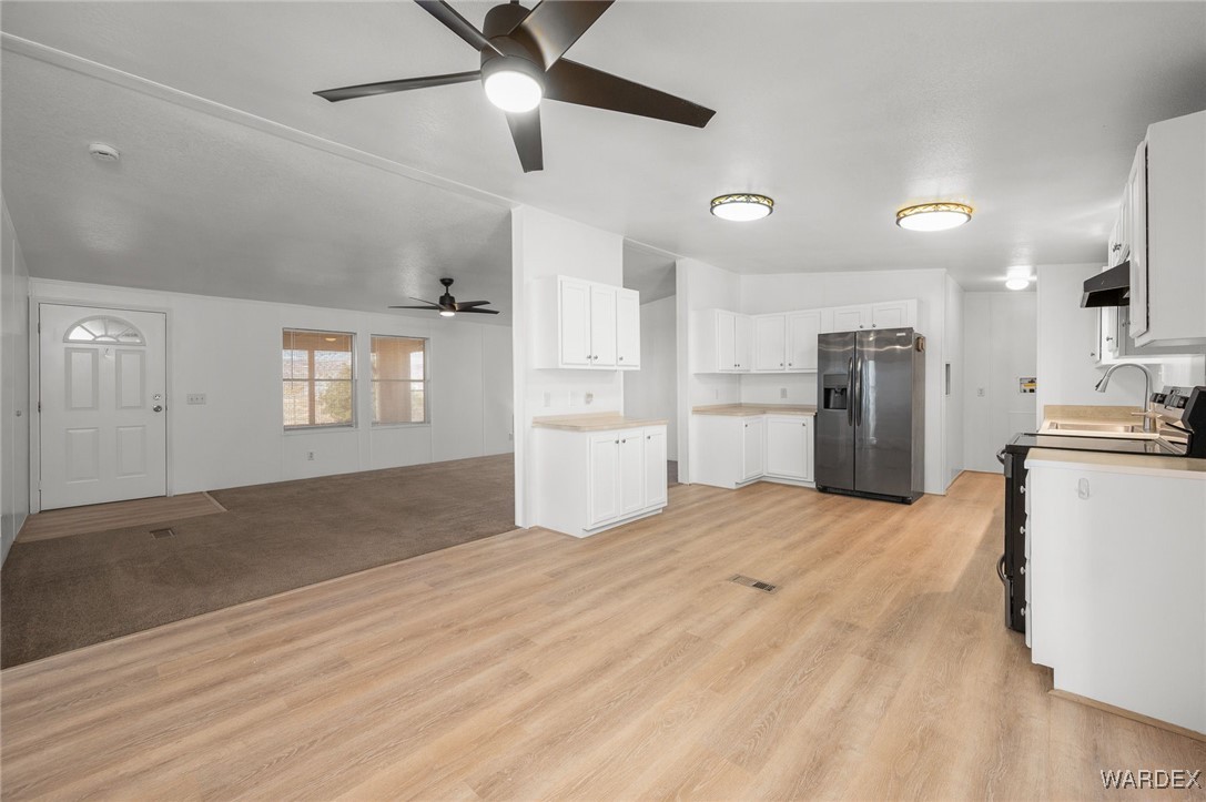 4874 Davis Road Golden Valley, AZ 86413 - Photo 27 of 72 Kitchen