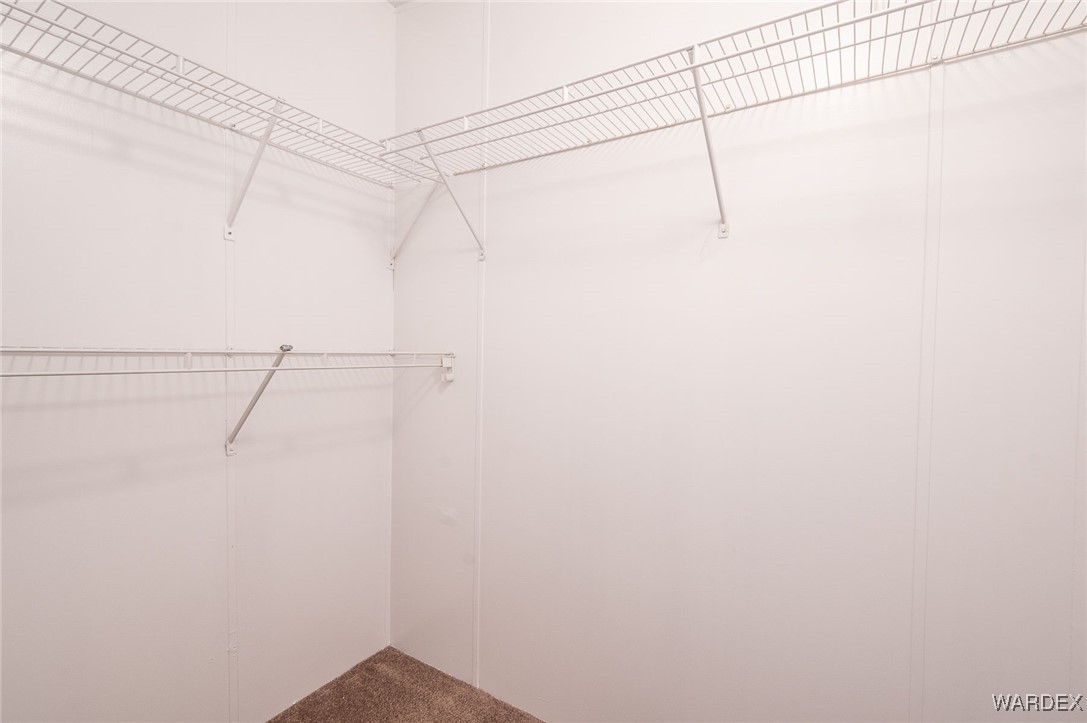 4874 Davis Road Golden Valley, AZ 86413 - Photo 45 of 72 Closet