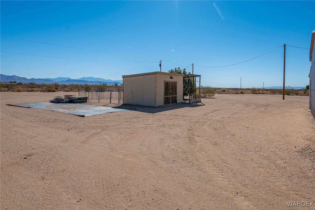 4874 Davis Road Golden Valley, AZ 86413 - Photo 66 of 72 Yard