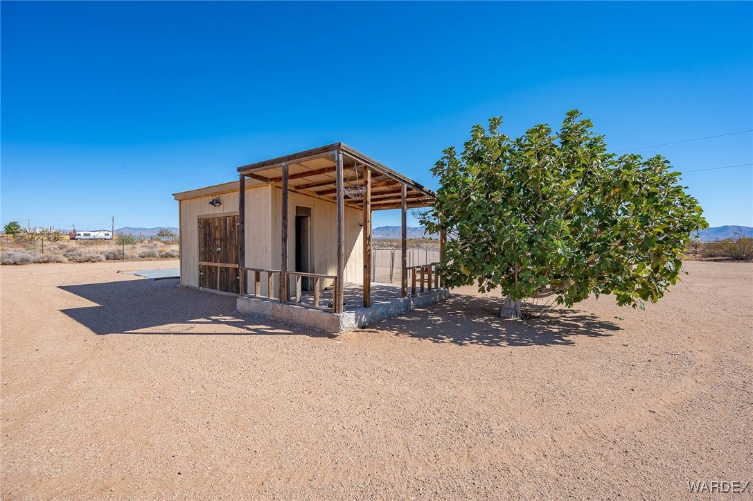4874 Davis Road Golden Valley, AZ 86413 - Photo 67 of 72 Out Buildings