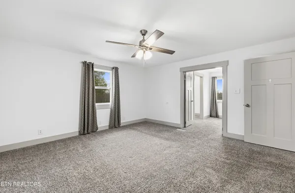 $739,900 | 8431 Rising Sun Drive, Corryton, TN 37721