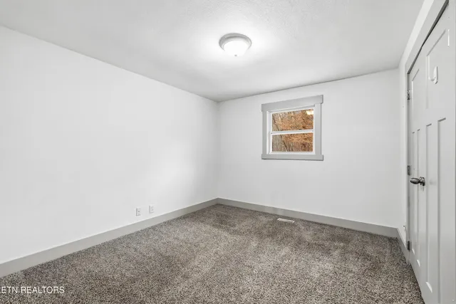 $749,500 | 8431 Rising Sun Drive, Corryton, TN 37721