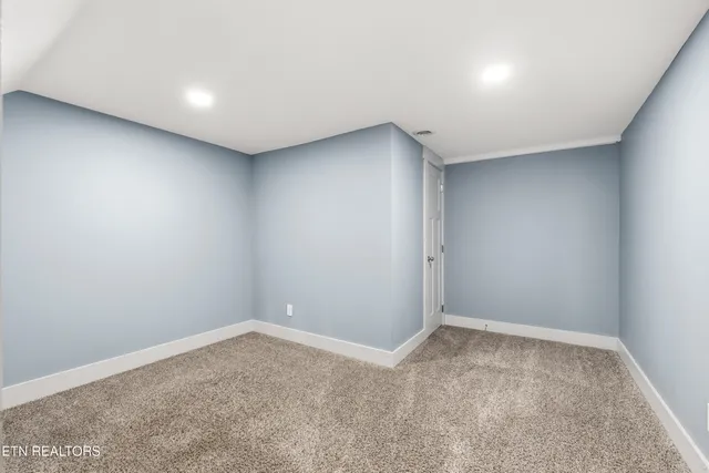 $749,500 | 8431 Rising Sun Drive, Corryton, TN 37721